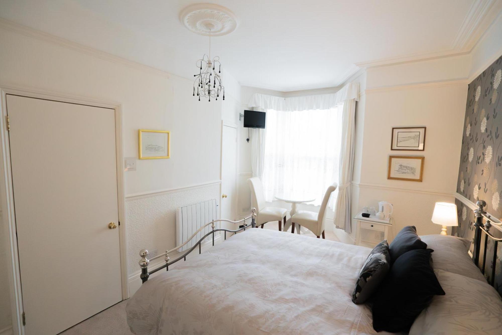 Maison Dieu Guest House Dover Dış mekan fotoğraf