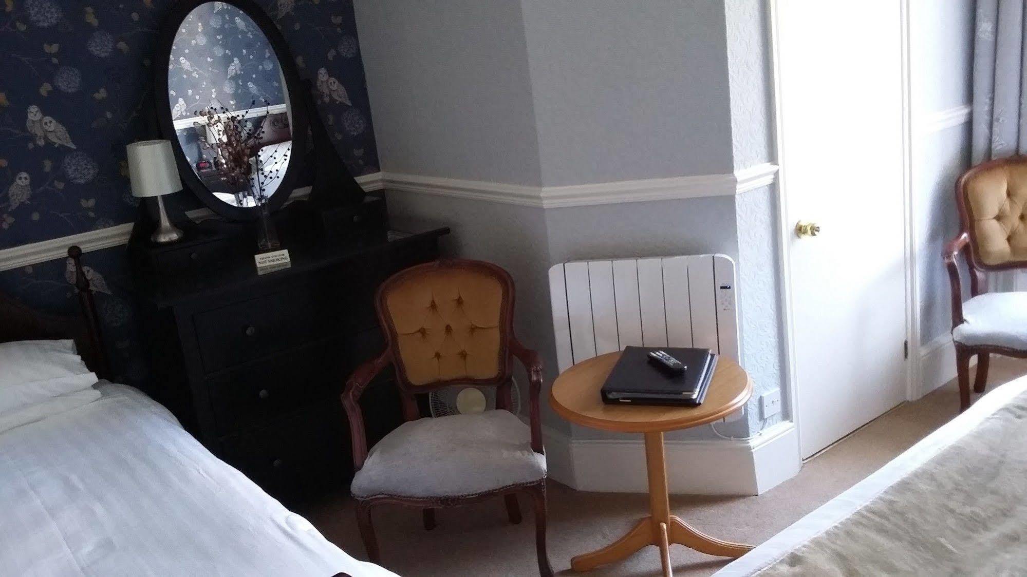 Maison Dieu Guest House Dover Dış mekan fotoğraf
